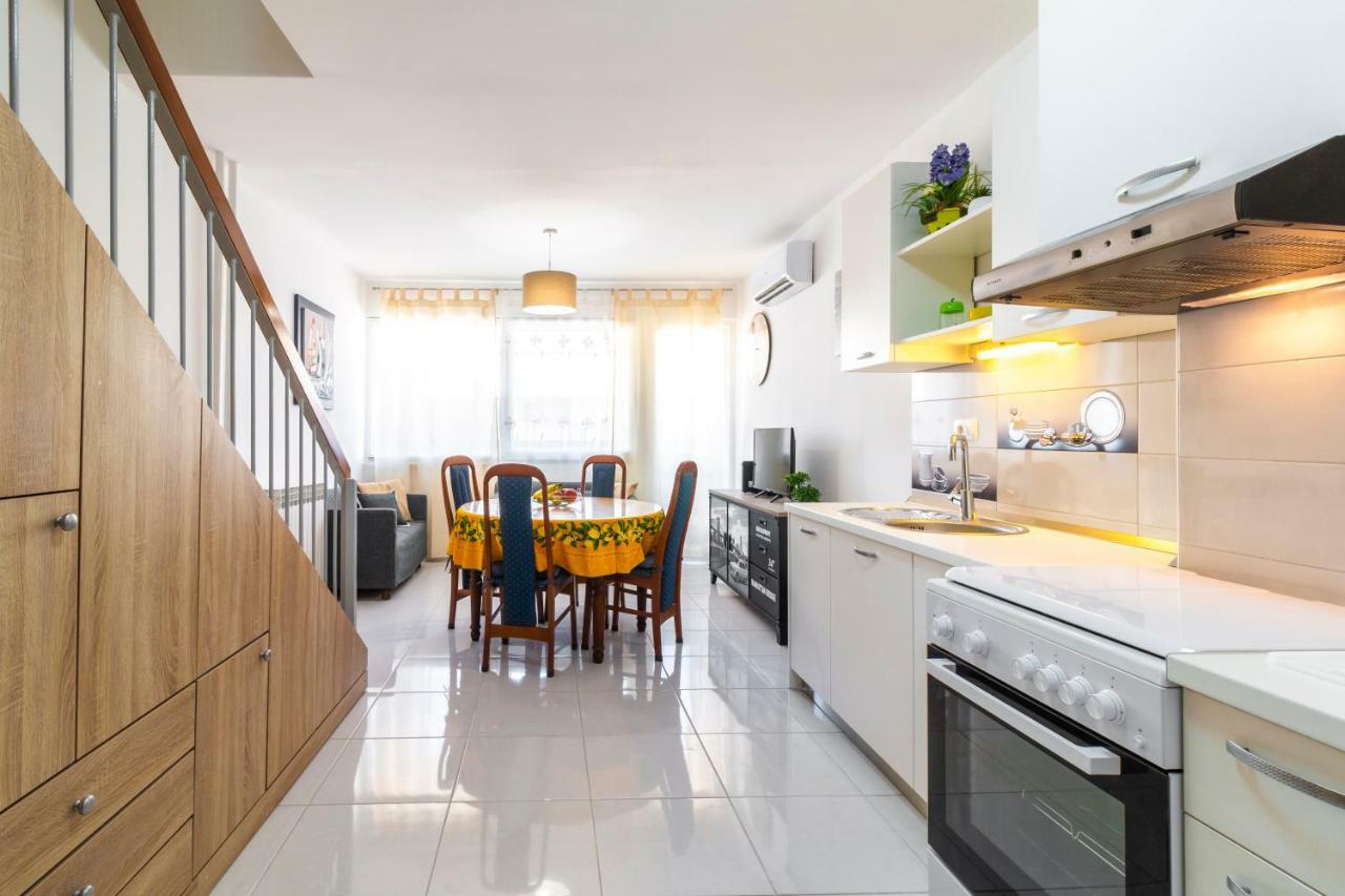 Your Vacation Apartment Spalato Esterno foto